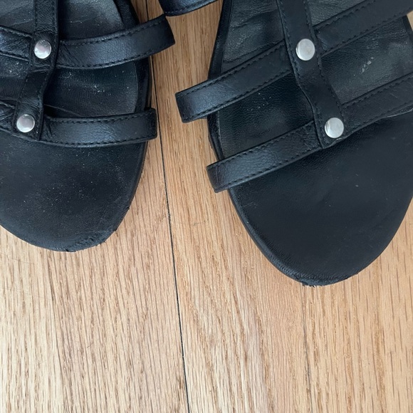 Stuart weitzman black gladiator sandals - Picture 4 of 5